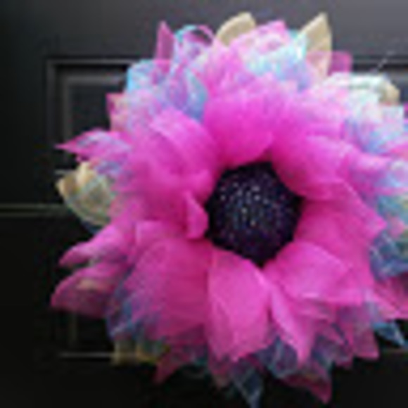 Meet your Posher, Rashida - Picture 1 of 1